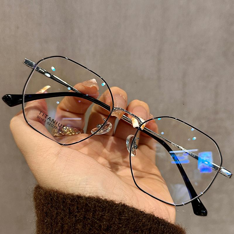 Ultra Light Gold Wire Retro Large Frame Versatile Glasse Professional Can Be Equipped With Myopia Lenses MH9016