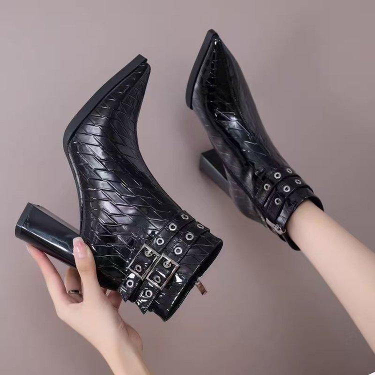 Fashion Boots Women's Autumn and Winter Fashion Pointed Side Zipper High Heel Thick Heel Short Boots Women's Tide