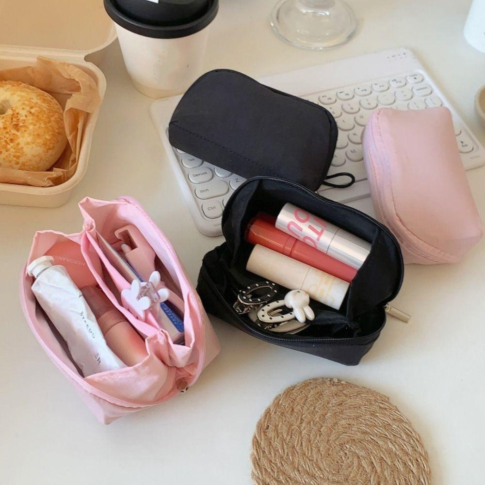 Small Polka Dot Cosmetic Bag Printed Travel Zipper Pouch Toiletries Organization
