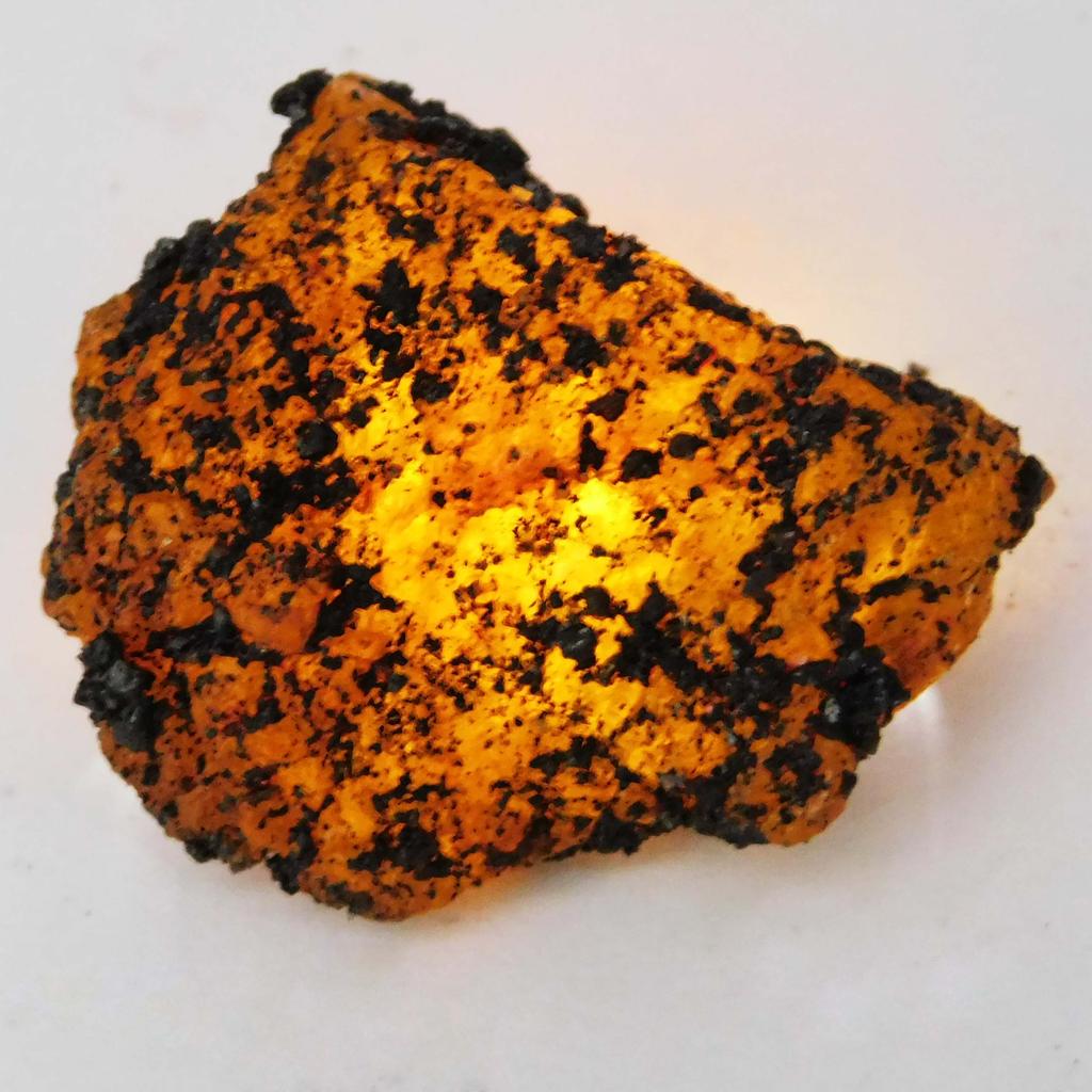 Natural Yellow Sapphire 83ct Rough Certified Loose Gemstone