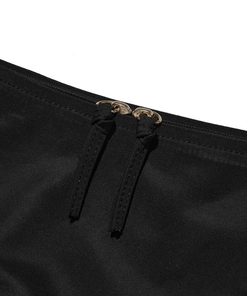 Suade Halfmoon Cross Bag [Black]