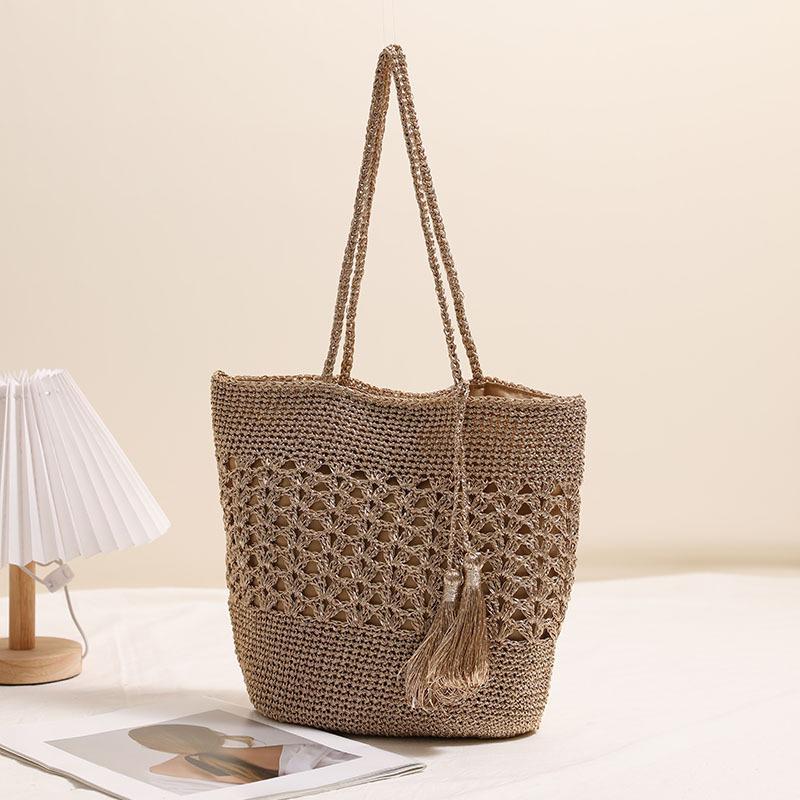 Trendy Large Capacity Woven Straw Bag with Tassels - Women's Versatile Beach & Casual Shoulder Bag