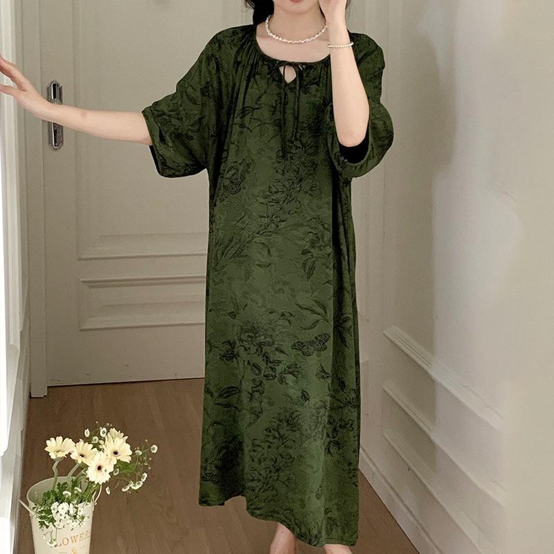 1011 new cotton and silk nightdress women's summer short-sleeved pajamas cartoon pony element long loose cotton silk skirt can be worn outside
