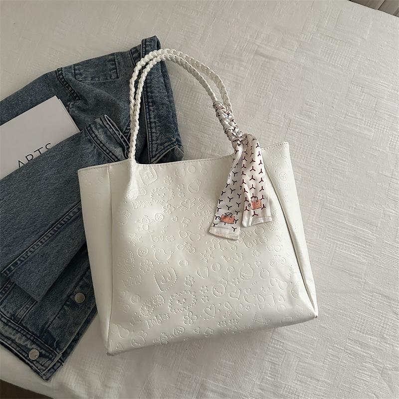 

Large capacity bag women s 2025 new fashion versatile shoulder bag high-end handbag simple tote bag белый