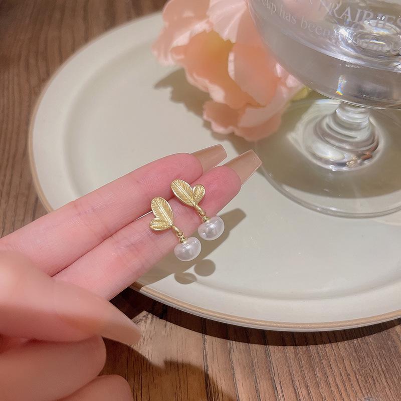 Sterling Silver Bow Gardenia Stud Earrings - Light Luxury Korean Style