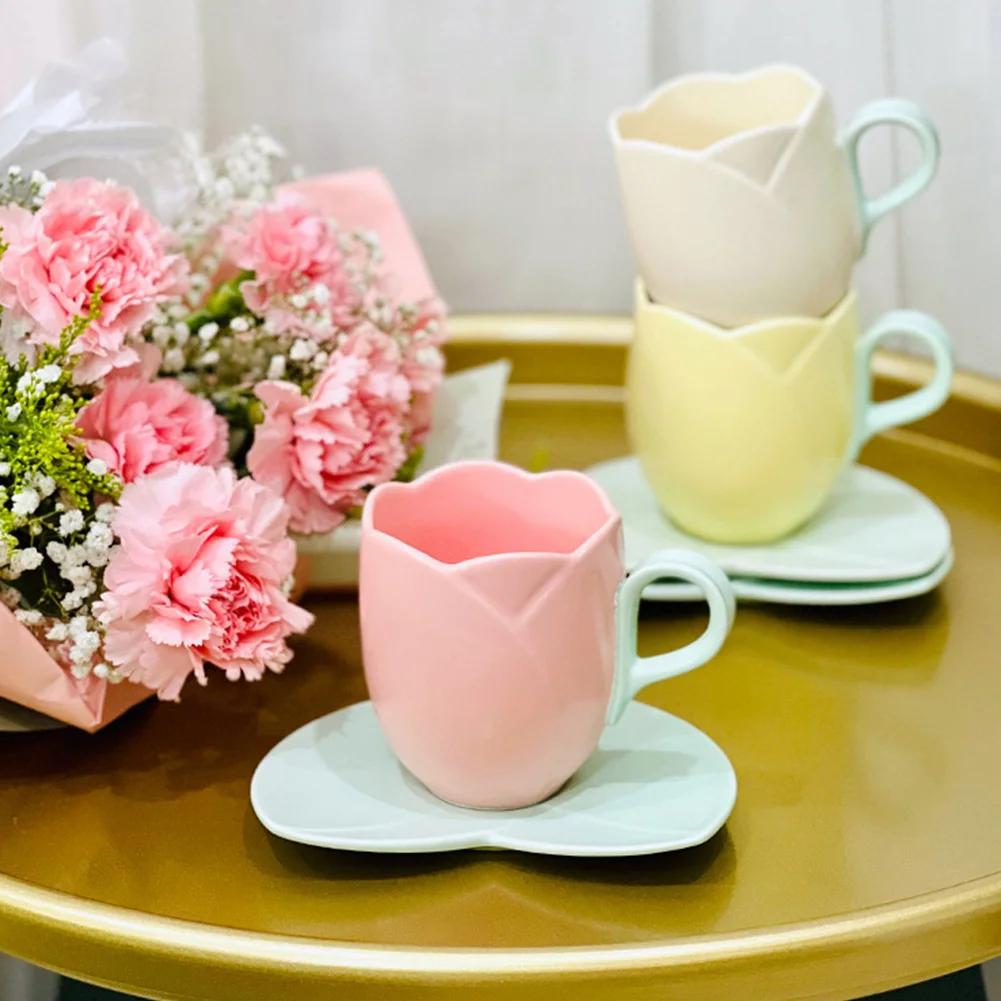 Lovely Tulip Drinking Cup with Saucer Ceramic Tulip Shaped Teacup Creative Vintage Mug Home Afternoon Tea Cappuccino Tableware