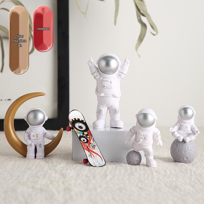 Small Resin Astronaut Figurine - Perfect for Home Decor, Valentine's, or Birthday Gift
