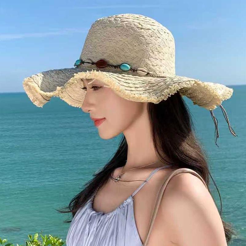 Wide-brimmed beaded sunshade straw hat for women, summer seaside vacation beach hat, fashionable face-shading French-style sun hat