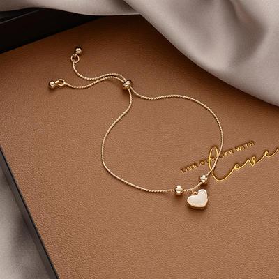 Bracciale a Cuore in Madreperla Sintetica: Stile coreano, Semplice, Versatile, Perfetto per Studenti o Fidanzate, Accessorio di Tendenza da Celebrità di Internet