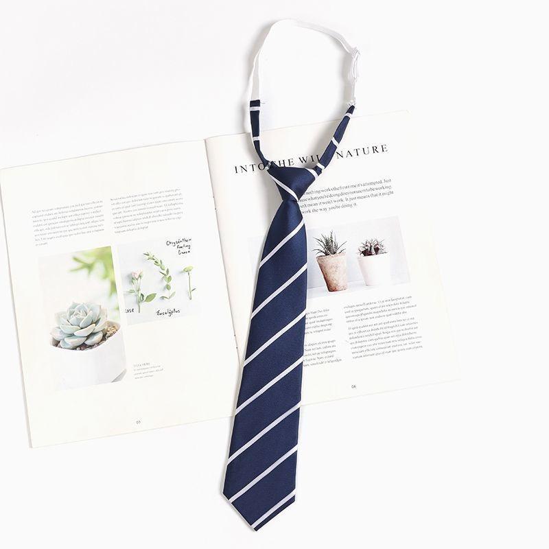 Kids Tie With Striped Badge Pattern For School Uniforms And Casual Wear