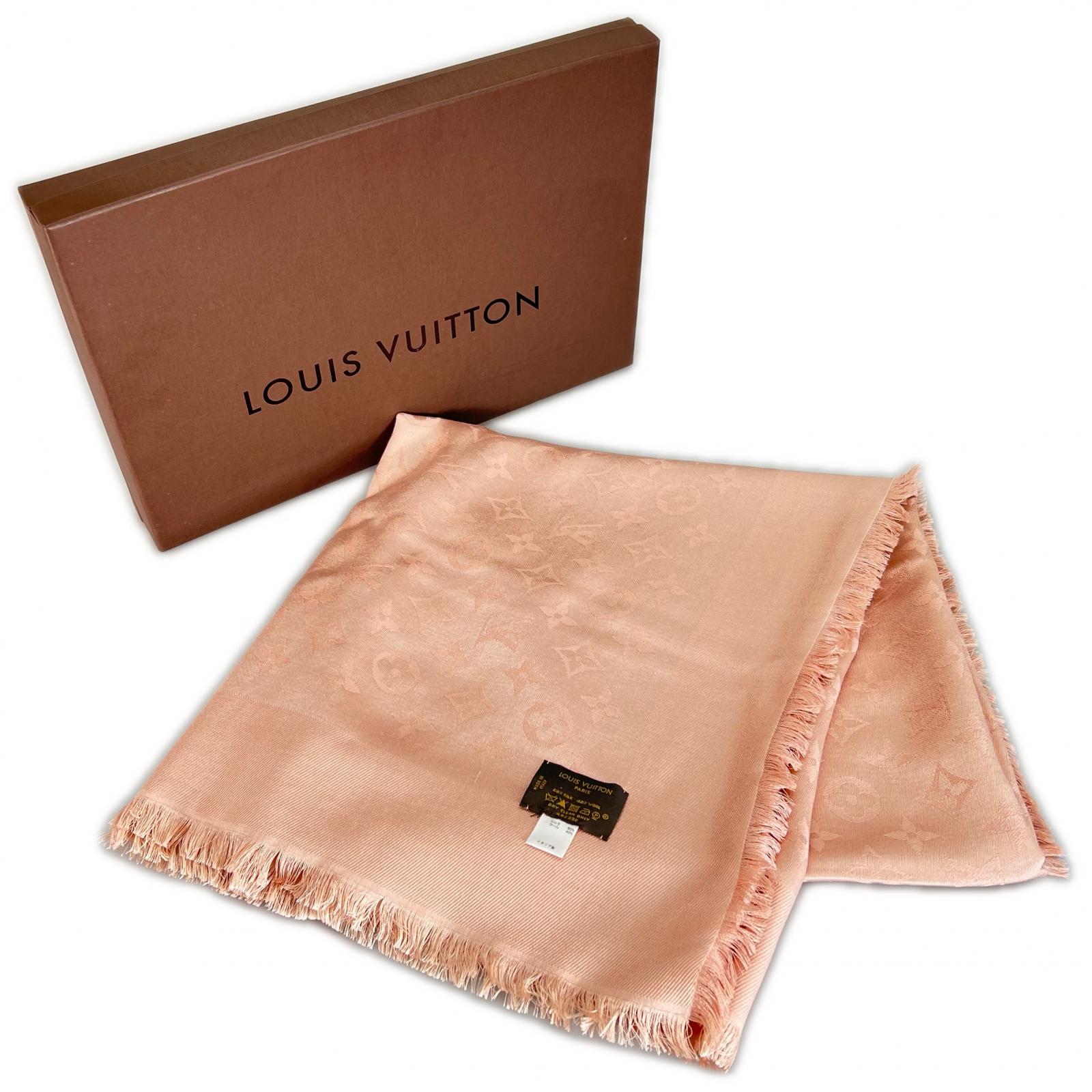 

LOUIS VUITTON Monog Lamb, Shine Stall Stall pink Women used