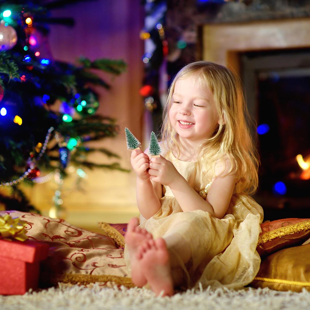 Christmas Tree Ornaments Mini Artificial Lights Miniature Green Home Decor Decorations Desktop Holiday Small