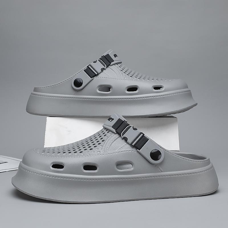 Summer Men Slippers Simple Design Sandals Breathable Garden Shoes Platform Clogs Beach Slippers Flip Flops Indoor Shoes Slides