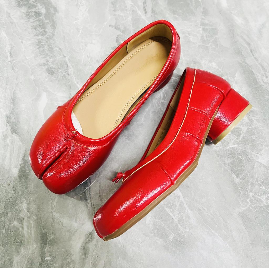 Women's Chunky Heel Mary Jane Split-Toe Shoes: New Retro Pleated Design Ballet Flats