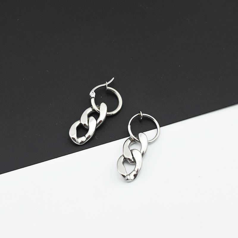 Titanium Steel Hip-Hop Chain Earrings – Japanese & Korean Style, Versatile European & American Trendsetting Ear Clips.