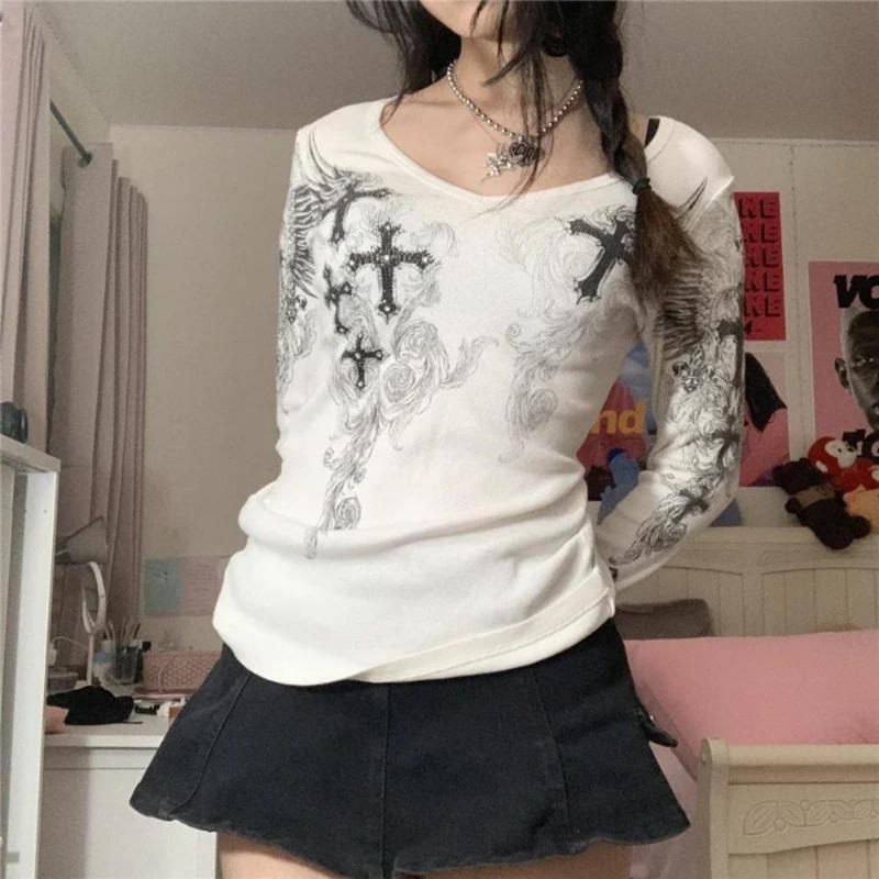 2KWEIRD Y2k Graphic Cross Wings Print Long Sleeve Women Grunge Fairy T-shirt Harajuku Tee 2000s Aesthetic Punk Style Clothes Streetwear