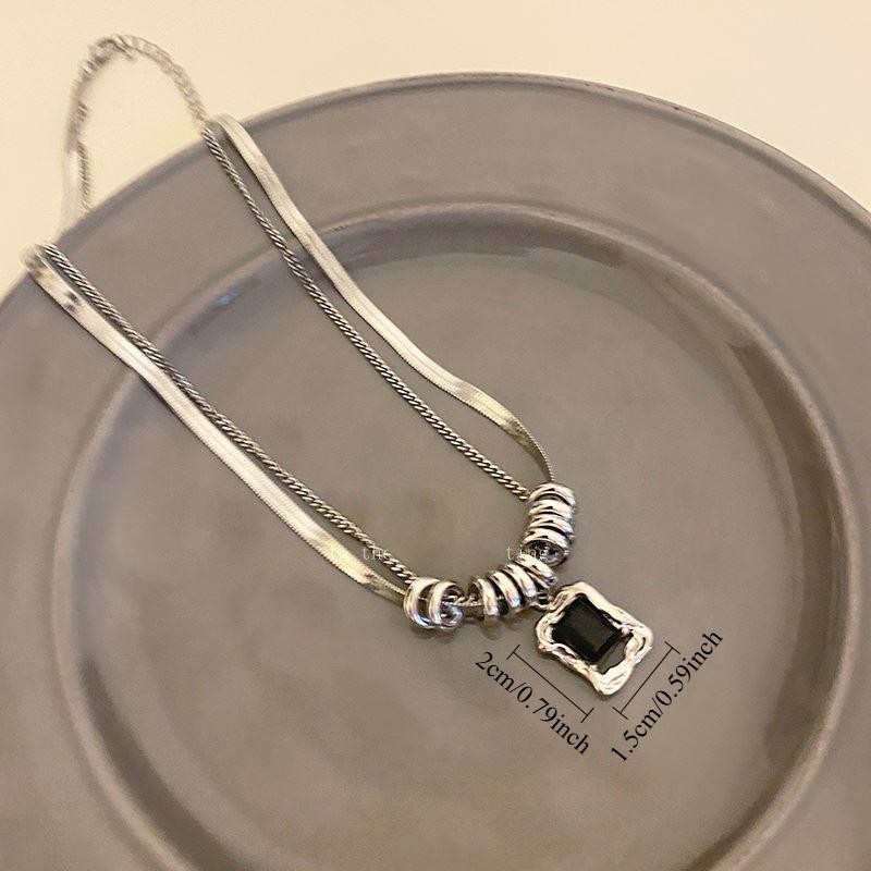 Zircon Square Pendant Double-layer Long Necklace, Fashionable and Exquisite Sweater Chain.