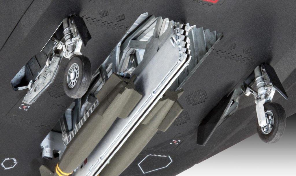 Německý stealth stíhací letoun amerického letectva Revell, plastový model 03899 1/72 F-117