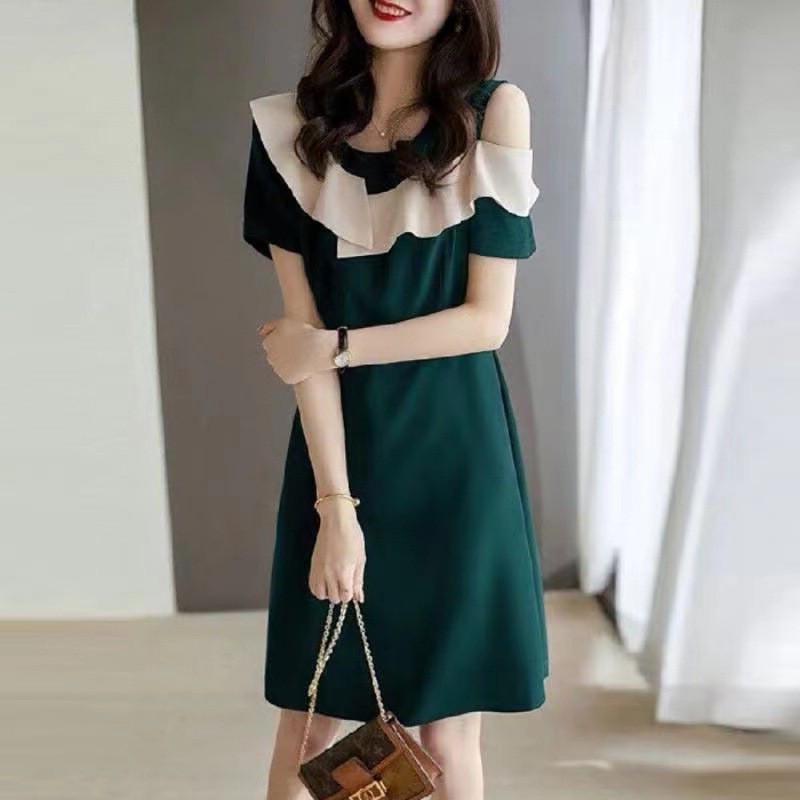 2024 Summer Off-Shoulder Elegant Slim Black Dress with Short Sleeves and Ruffled Design for Women