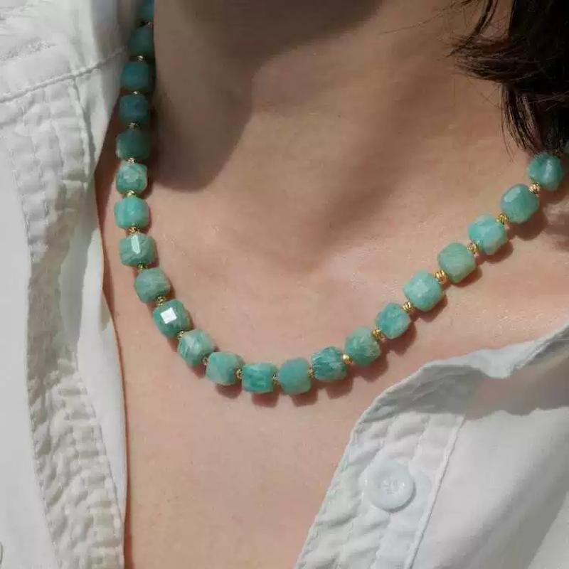Summer High-End Sense Full Square Tianhe Stone Beaded Collarbone Chain Niche Design Sense Literary And Retro Necklace