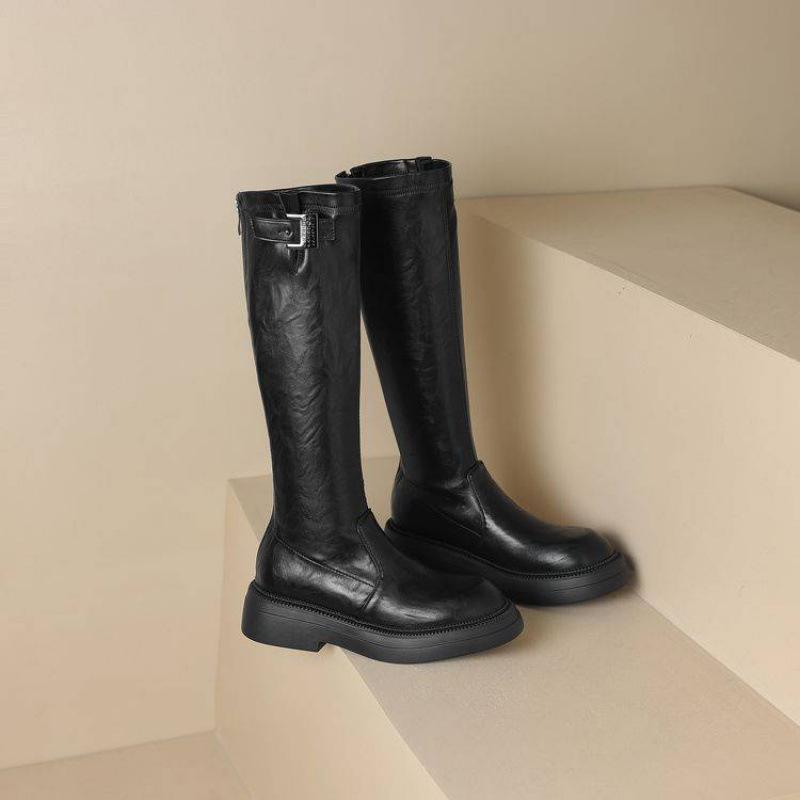 

Корейская версия новых ботинок Мартин с круглым носком, женские ботинки большого размера на толстой подошве, нескользящие и удобные, с задней молнией, однотонные высокие ботинки 39 чёрный