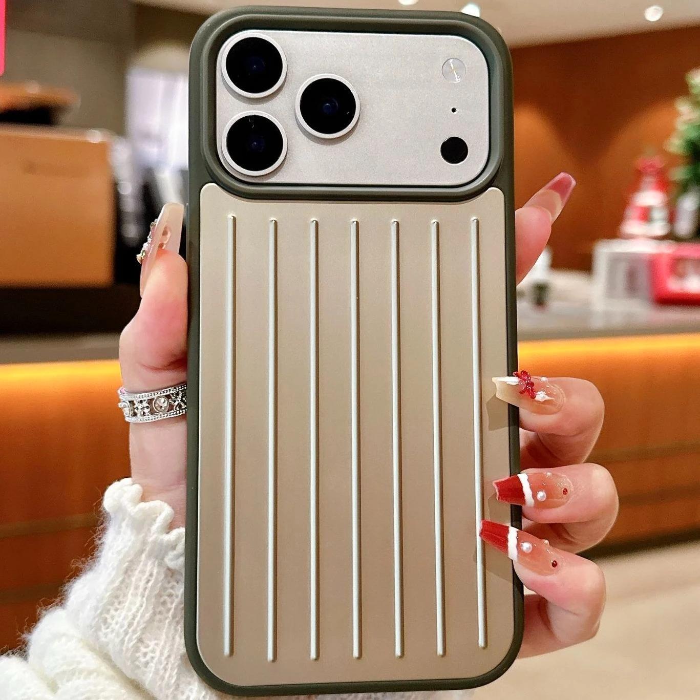 

Роскошный Бизнес 3D Гофрированная Полоска Стильный Чехол для Багажа/Телефона для IPhone 17 Pro Max 16 15 14 Продвинутый Минималистичный Однотонный Противоударный Бампер iPhone 15 Pro Max золотой