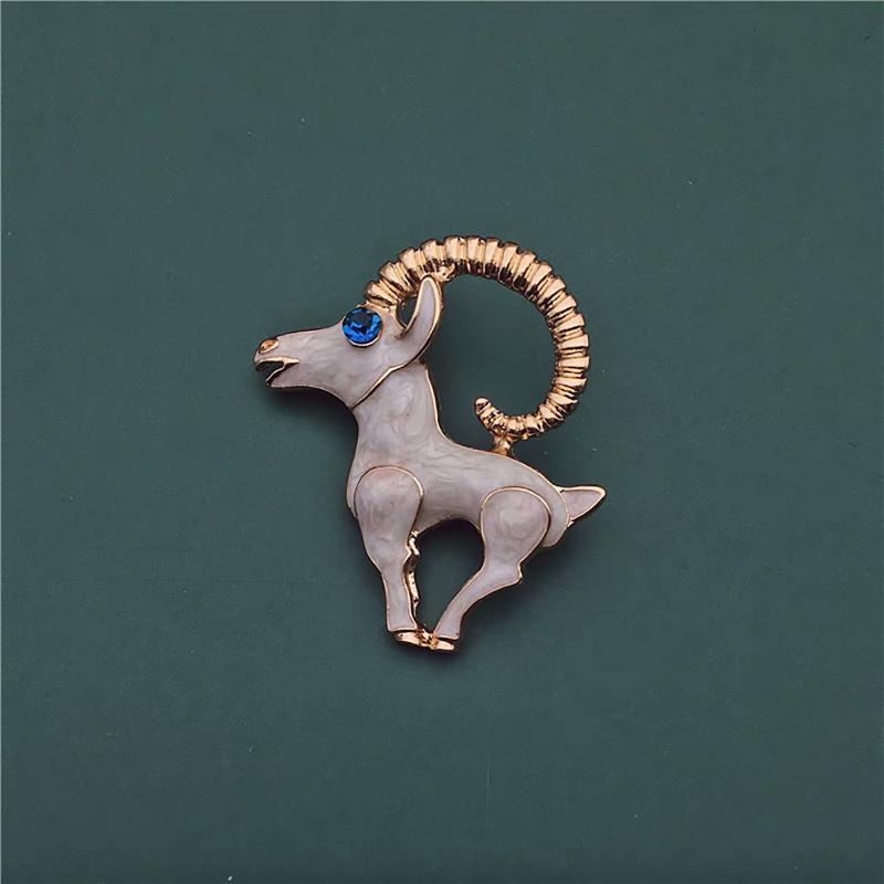 Shiny Sheep Goat Animal Brooch Rhinestone Pearl Decor Lapel Pin Elegant Women Jewelry for Coat Dress Bag Daily Decoration