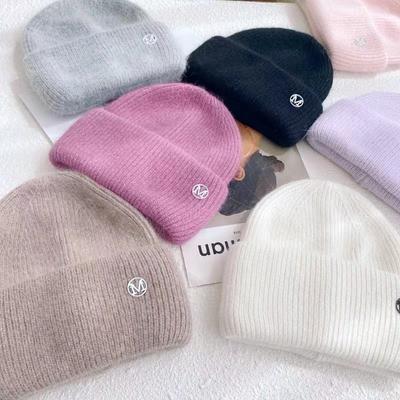 Módní angora měkká kašmírová zimní čepice pro ženy, pevná králičí kožešinová čepice, dámská tlustá teplá pletená čepice Skullies