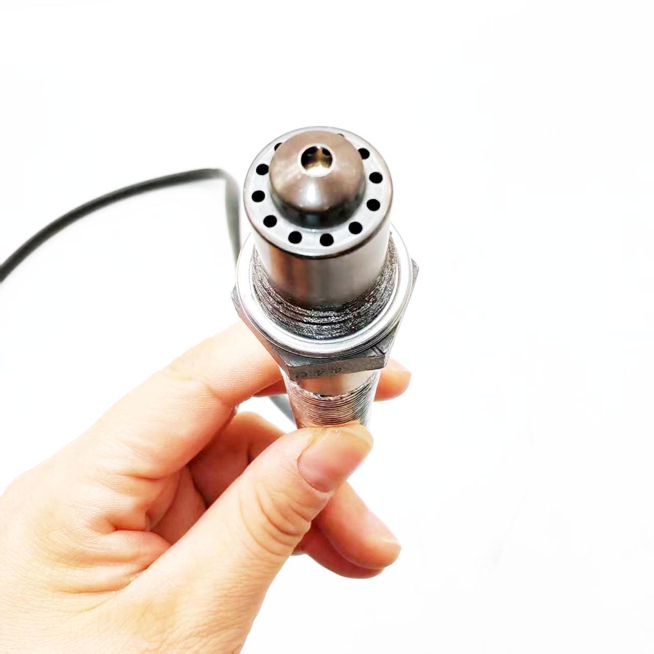

BMW E70/E60/F01/F02/F03 Front Oxygen Sensor (11787570760) 11787570760