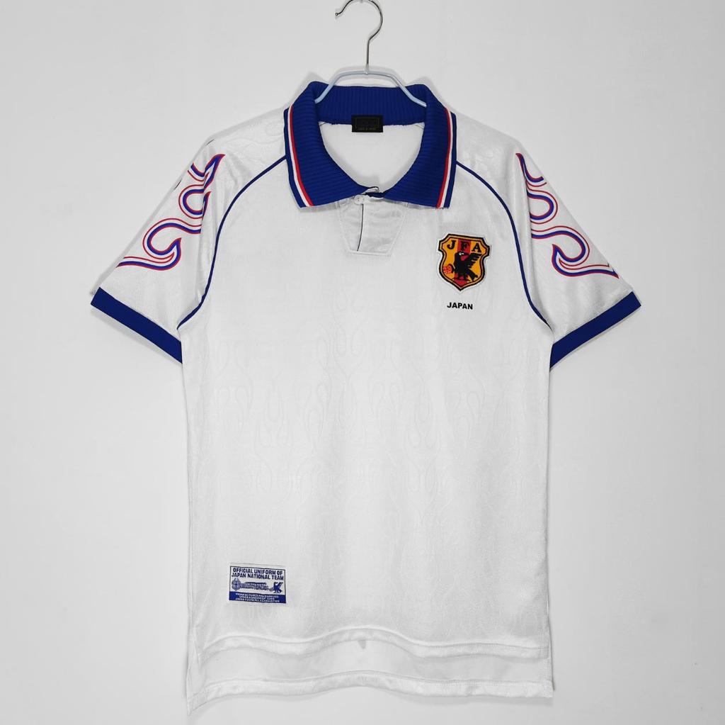 Source: Retro football uniform: Brazil-Real Madrid-Manchester United nostalgic version short-sleeved jersey