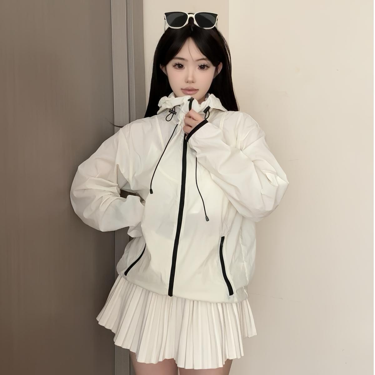 

Женская ветровка с защитой от солнца 2025 - Легкая, свободного кроя, летний топ для хайкинга Large грязно-белый