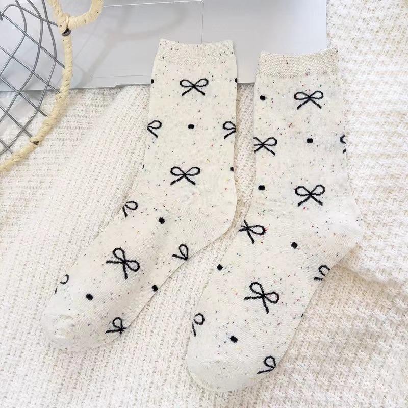 Female Autumn and Winter Point Yarn Bowknot Stripe Lovely All Build In Tube Cotton Socks