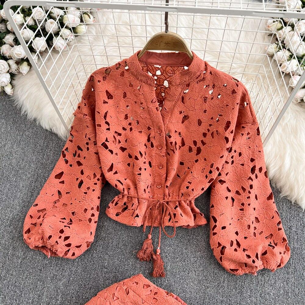 Retro Temperament V-neck Hollow Embroidered Lantern Sleeve Short Shirt Women's Two-piece Hit High Waist Slim A-line Skirt