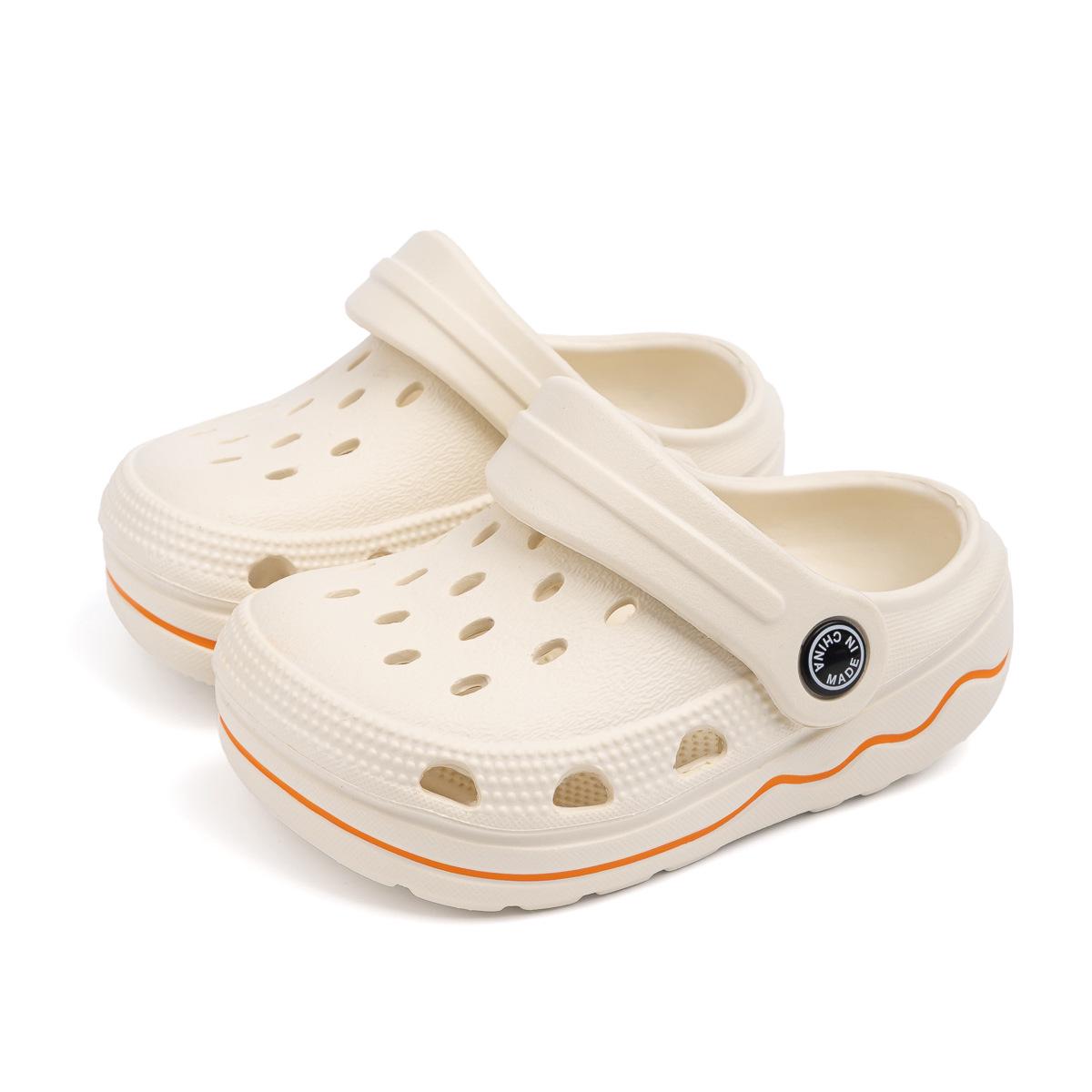 Children s Summer Beach Clog Sandals – Trendy, Closed-Toe, Outdoor Slip-Ons for Kids and Toddlers.