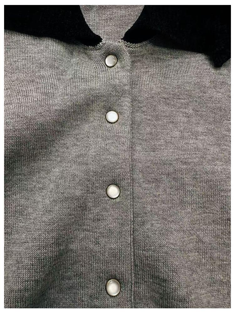 Autumn/Winter New Women's College Style Short Knit Cardigan - Loose Fit