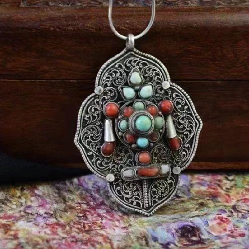 Meier Hand-set natural stone necklace pendant - royal vintage style pendant necklace