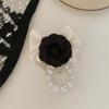 Vintage Brooch Accessory With Pearl And Rhinestone Mink Fur Badge Pin Buckle Autumn And Winter Clothing Corsage