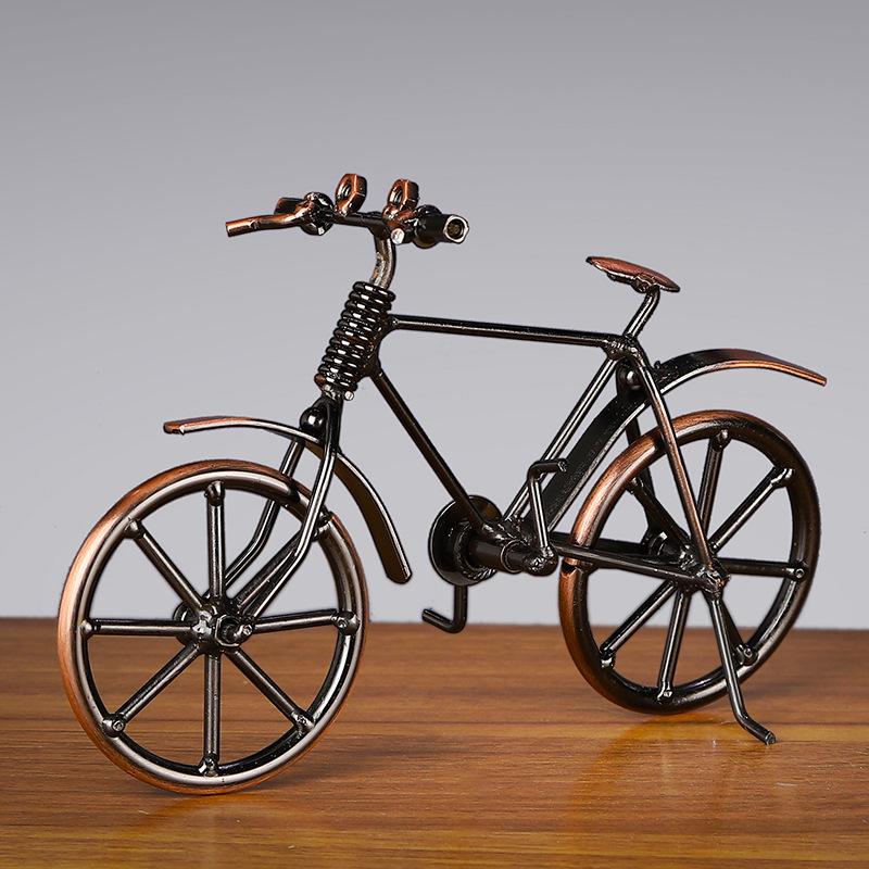 High-End Metal Landmark Building Model for Office & Living Room Decoration