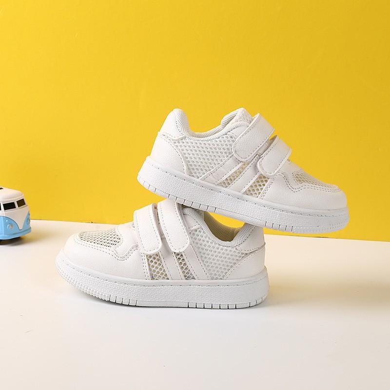 Kids White Mesh Sneakers Breathable Soft Sole Slip-On Shoes Boys Girls Ages 4-16