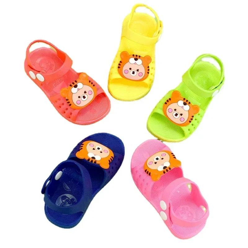 Baby Girls Shoes Hole Sandals 2025 New Children‘s Shoes Beach Indoor Cute Non-slip Soft Bottom Sandals Kids Sandals