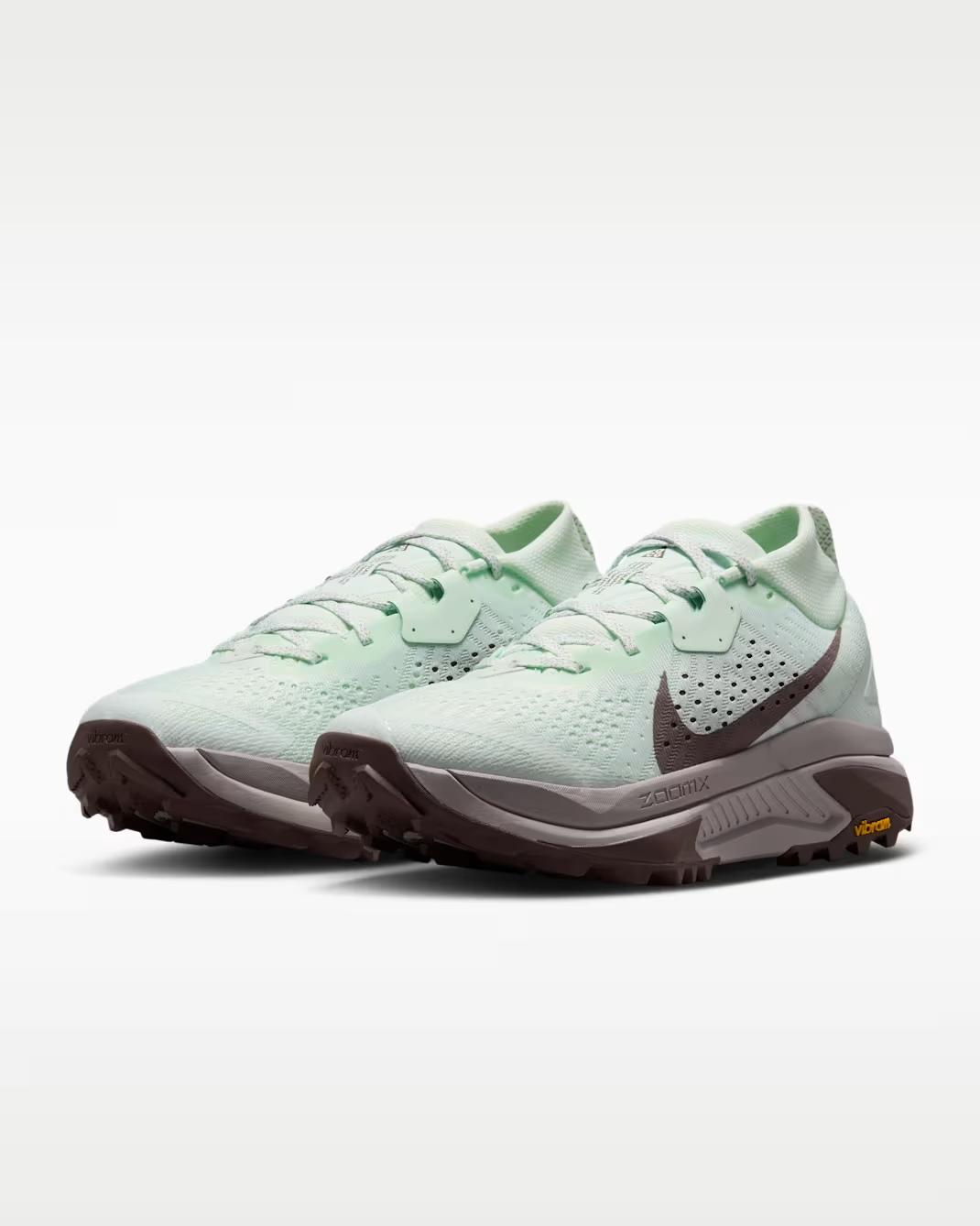 HV8115-300 Nike ACG Zegama Trail Barely Green (Women s) 5
