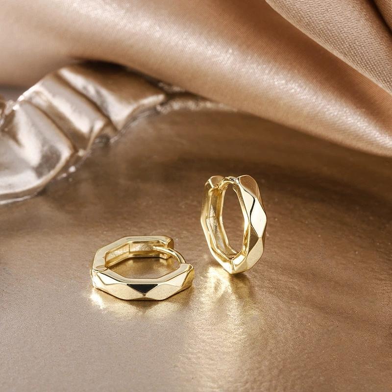Cute Female Classic Small Round Hoop Earrings For Women Vintage Gold Color Ear Buckle Wedding Jewelry Valentine's Day Gifts