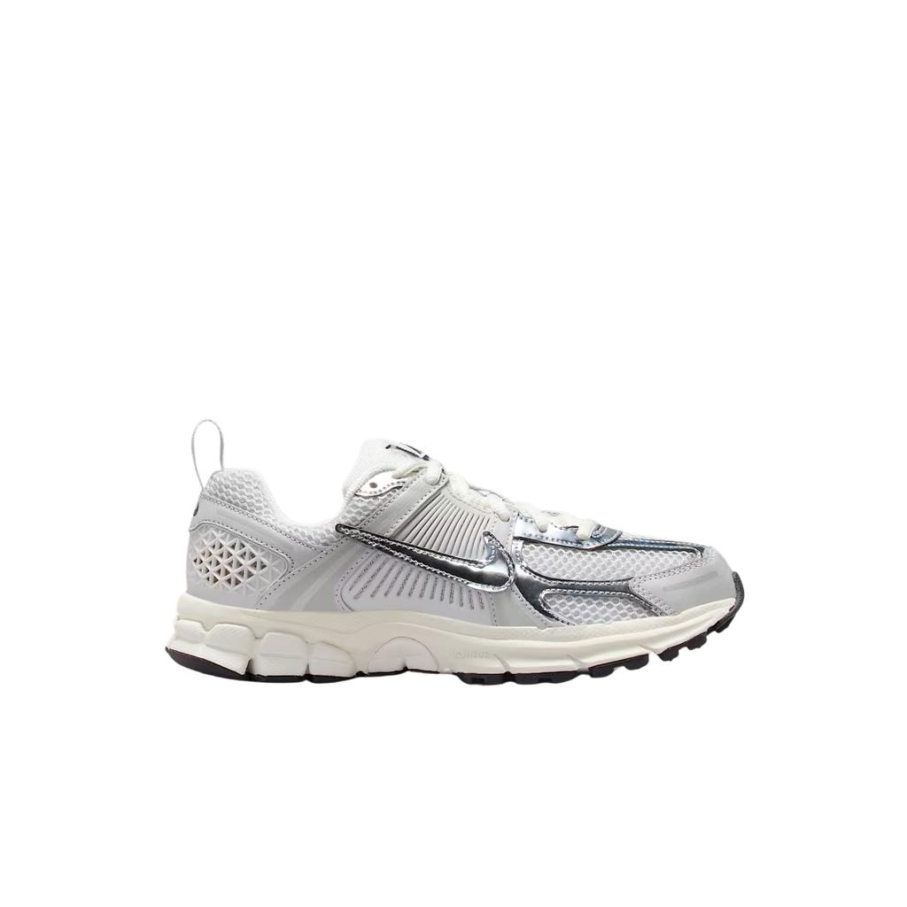 Nike Vomero 5 GS Photon Dust Chrome נעלי סניקרס לילדים רשת לבנה Sail IM9467-001