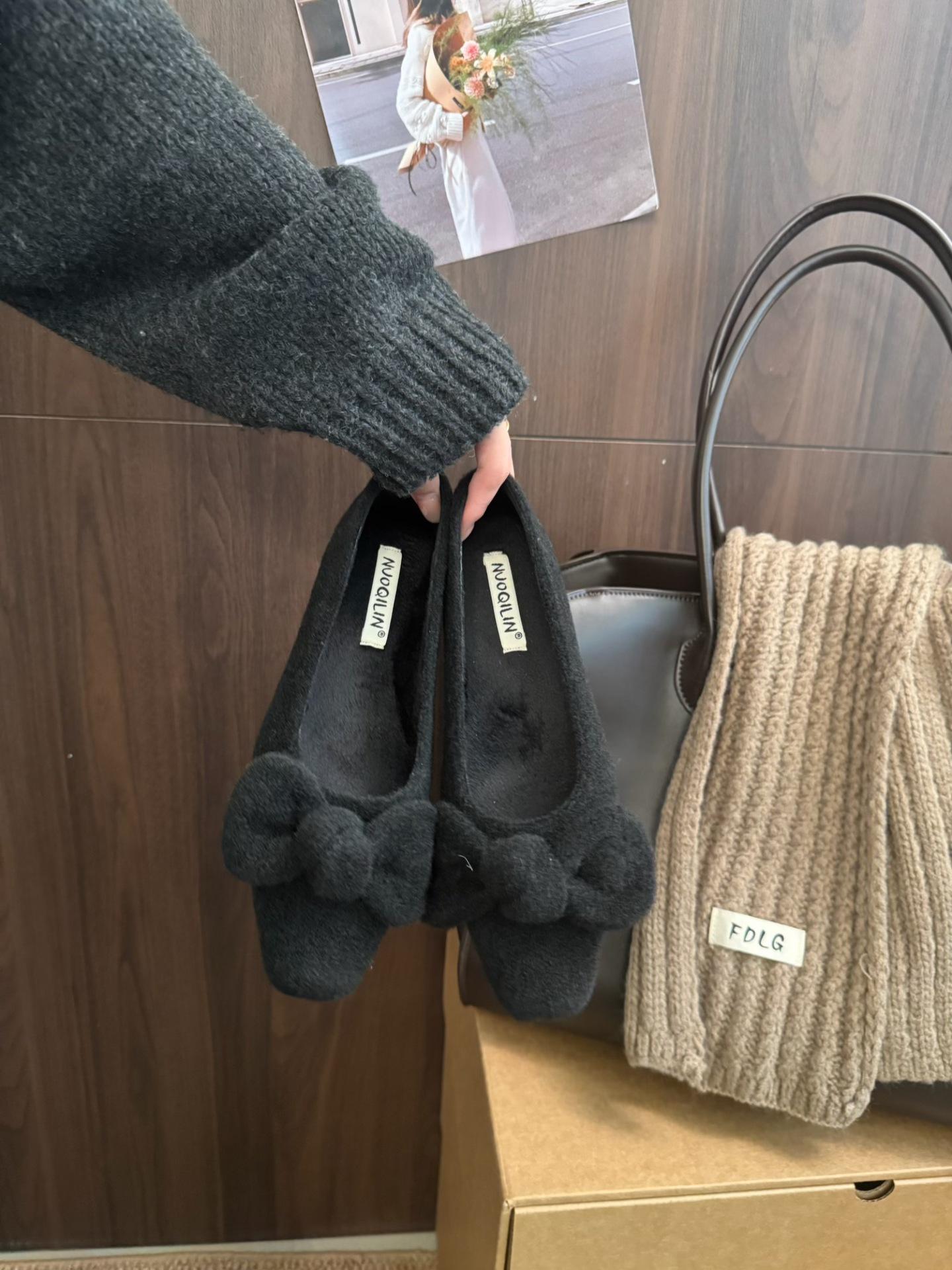 

2025 зима новые милые туфли-лодочки из шерсти с бантом, на скрытой платформе, с квадратным носком, для маленьких женщин, для работы 39