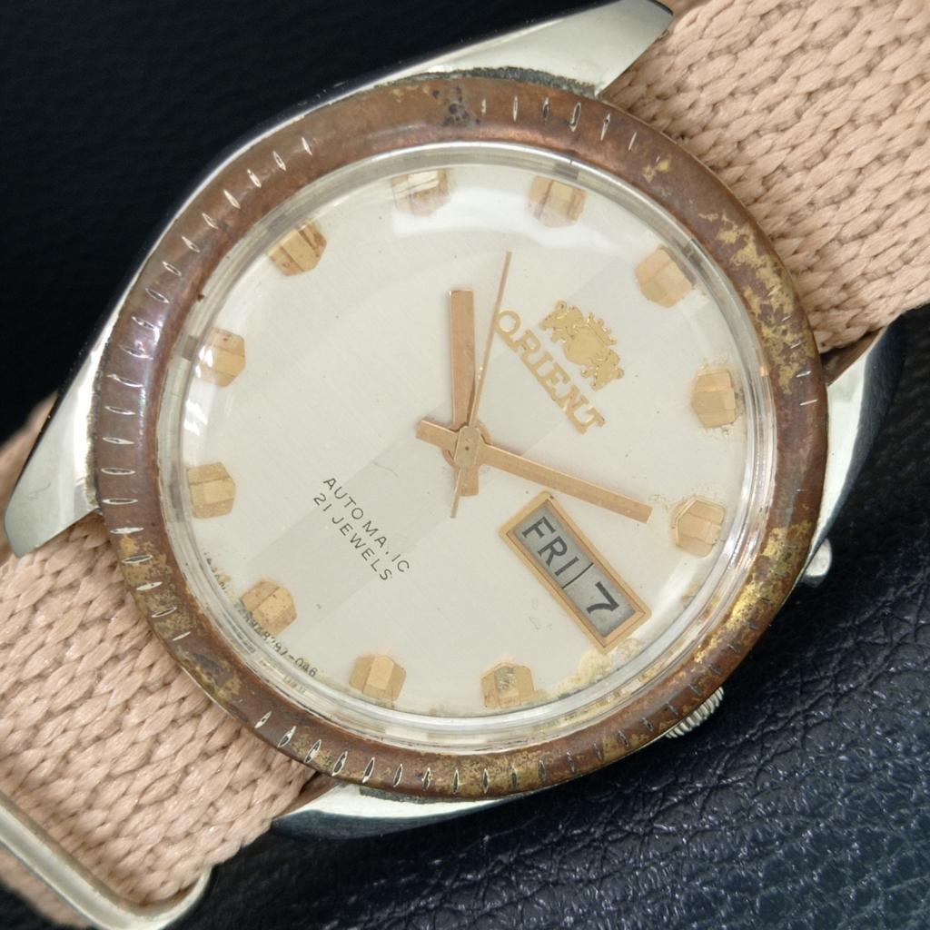 JAPAN VINTAGE ORIENT AUTOMATIC 46941 MENS ORIGINAL DIAL WATCH a704910-1