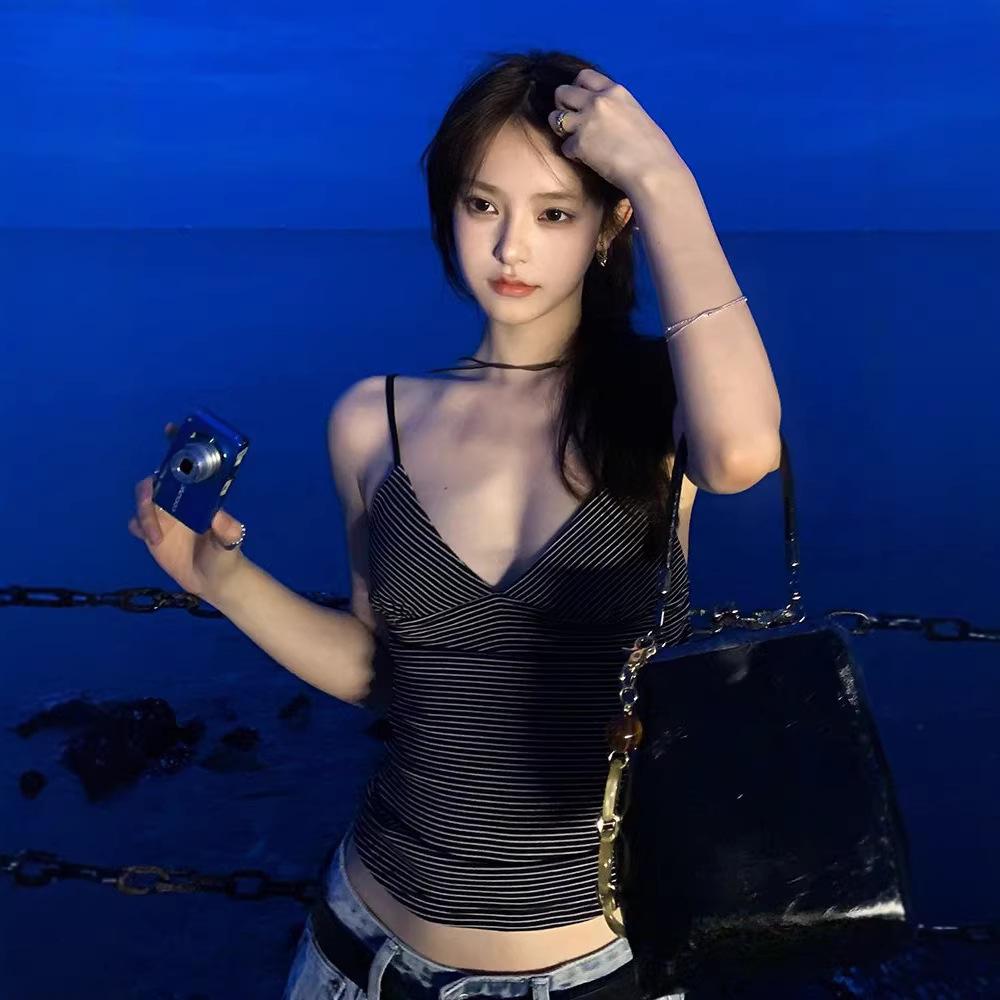 American retro striped V-neck sling vest women's summer new Spice Girl high street short slim backless top