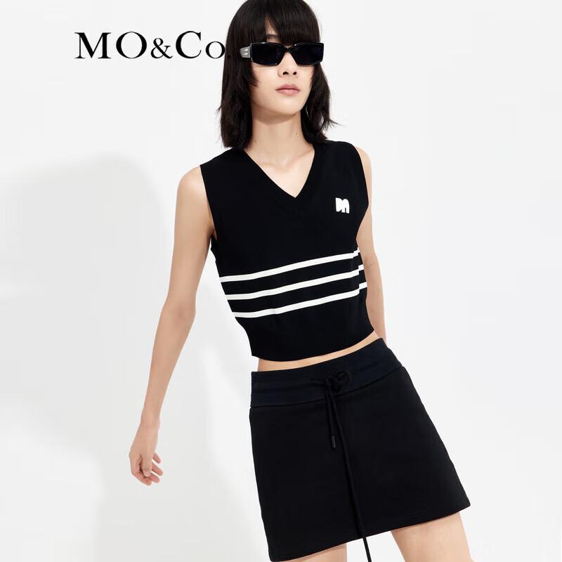 MO&Co. Striped Rib-Knit V-Neck Cropped Vest