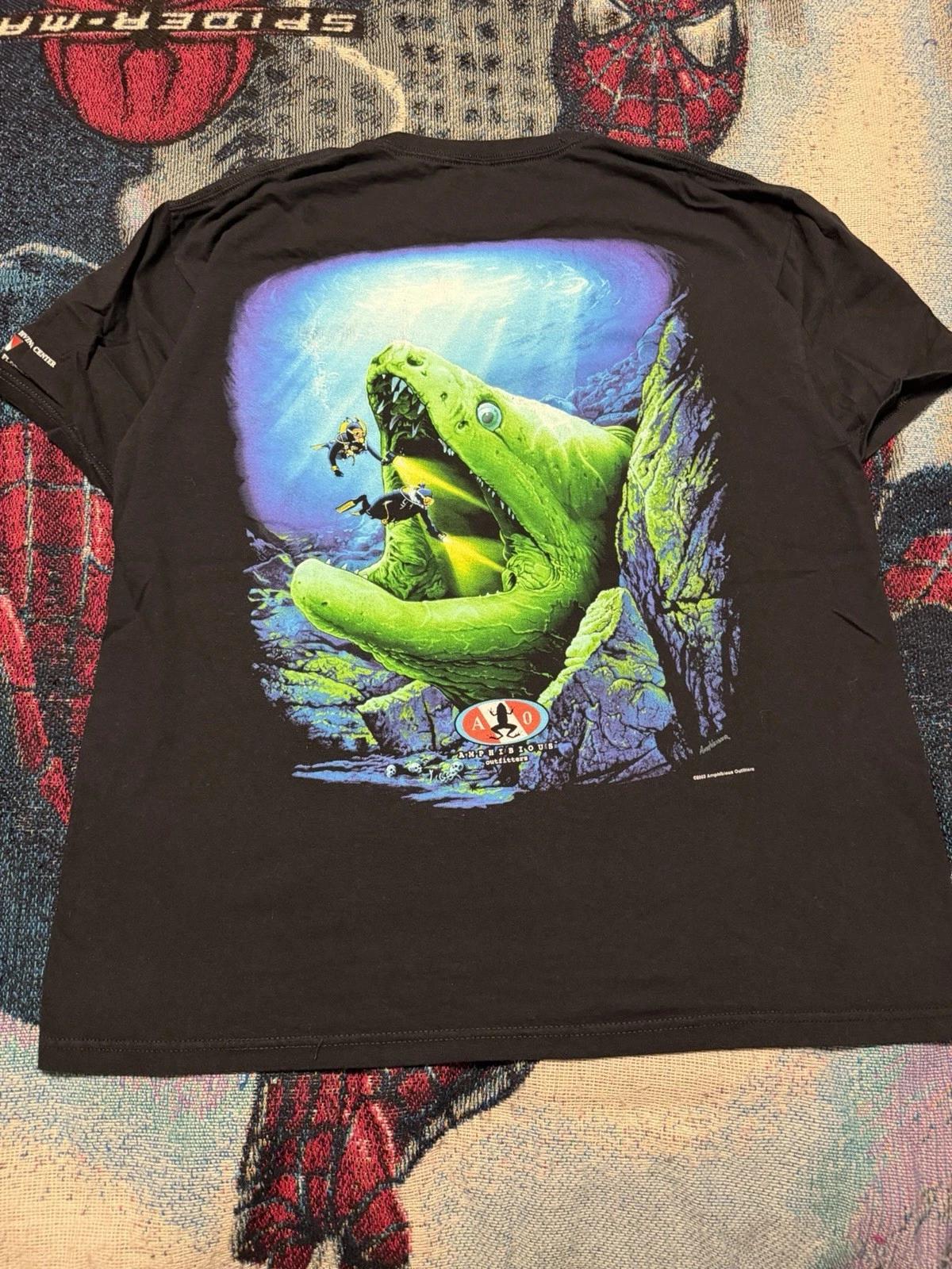 Vintage Y2K Amphibious Outfitters Scuba Diving Frog Eel Black T-shirt Size XL M