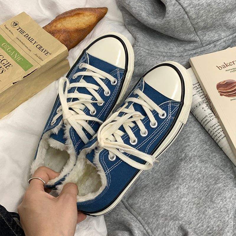 Low-top Cotton Shoes Women's Winter 2025 New Korean Version Versatile Student Velvet Canvas Shoes Women's Shoes Warm and Thicker