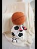 Jellycat Plüschtier mit Fußball- und Basketballmotiv – süßes Weihnachtsgeschenk, Internet-Promi-Puppe